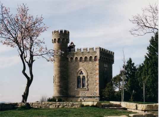 Rennes Le Chateau Ses Legendes Son Mystere Accueil